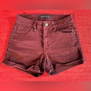 Aeropostale women high waisted midi shorts size 00 maroon color
